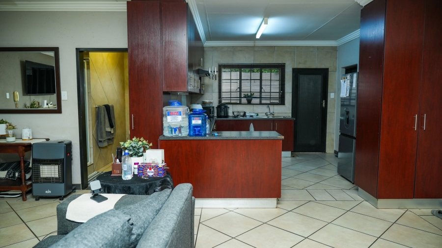 To Let 2 Bedroom Property for Rent in Doringkruin North West